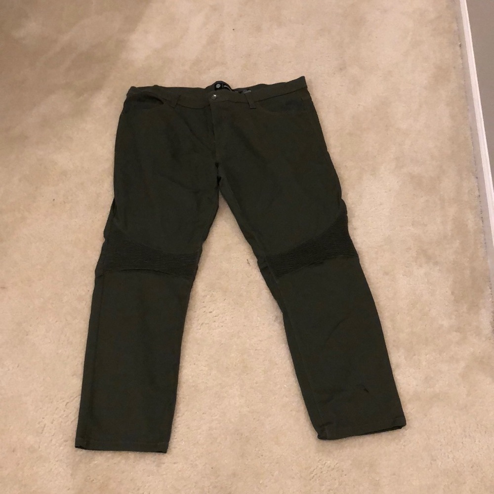 Olive pants never worn